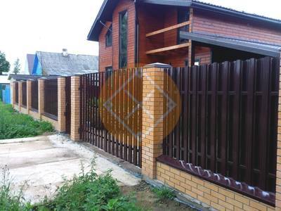 Забор из евроштакетника на фундаменте ленточном